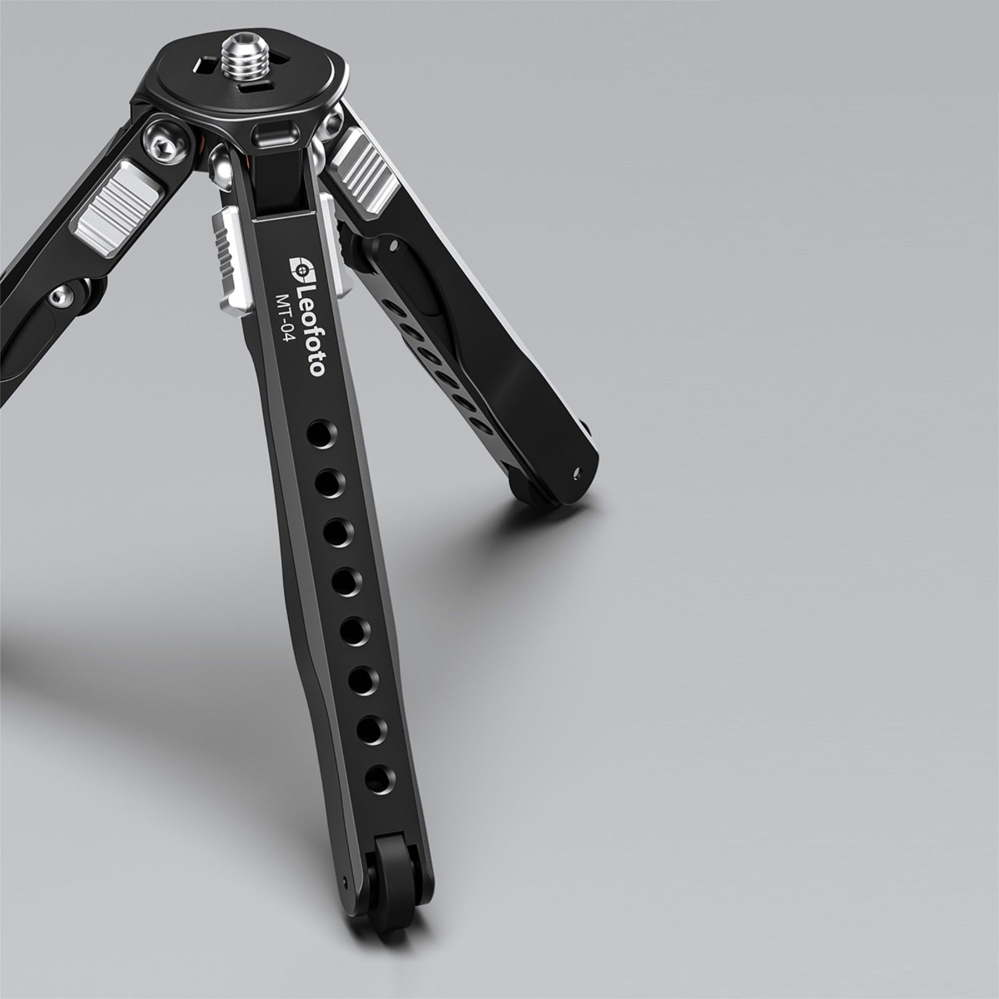 Leofoto MT-04 Mini Table Top Tripod with LH-30 Ball Head | Landscape Photo Gear 11 Leofoto MT-04 Mini Table Top Tripod with LH-30 Ball Head Camera Supports | Landscape Photo Gear | 11