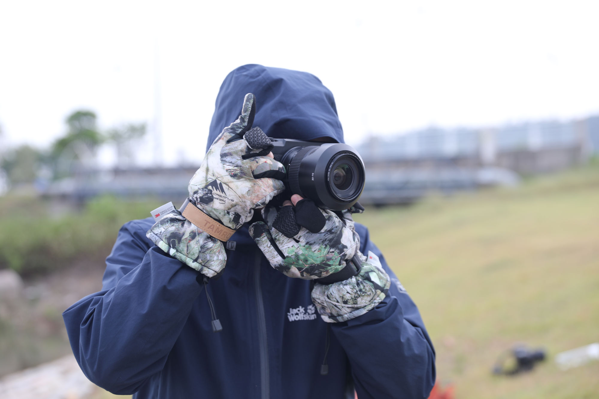 Summit Creative Large (L) Professional Photography Gloves Luminous series (Camo) | Landscape Photo Gear 8 Summit Creative Large (L) Professional Photography Gloves Luminous series (Camo) Camera Bag Accessories | Landscape Photo Gear | 8