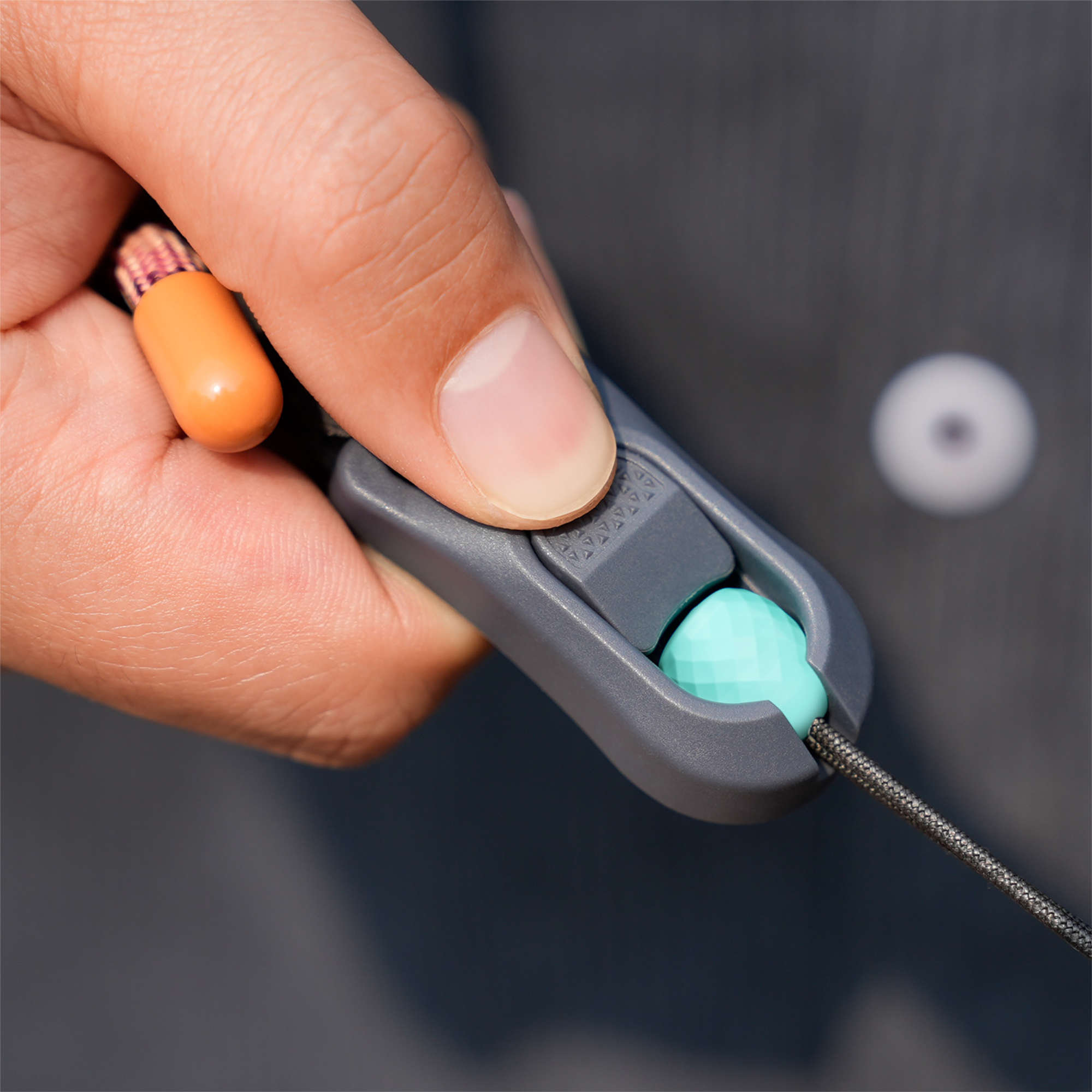 Leofoto L-CS-204 Camera Strap – Red Mask | Landscape Photo Gear 3 Leofoto L-CS-204 Camera Strap – Red Mask Camera Straps | Landscape Photo Gear | 3