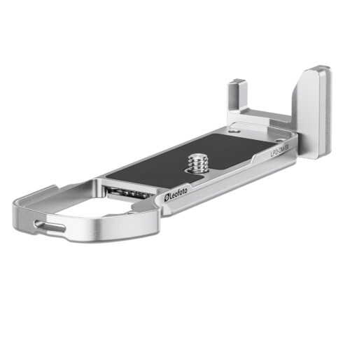 Leofoto LPO-OM-5II L-Bracket for Olympus OM-5II – Silver Leofoto Accessories | Landscape Photo Gear |